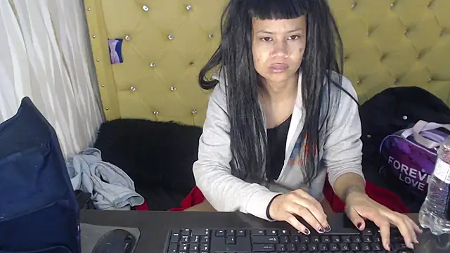 Snapshot of blackxstar11 chatting on 12/04/25, 02:54 blackxstar11 online show from 12/04/25, 02:54