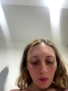 Mia dca online show from 10/27/25, 06:01