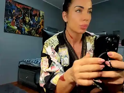 Alesyamuscledollxh online show from 11/01/25, 07:27