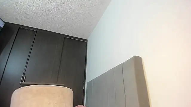 emy collyns online show from 02/17/26, 02:41