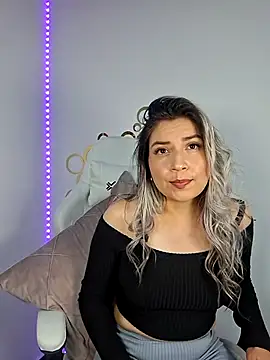 Elizabethadamss 92 online show from 10/15/25, 05:29