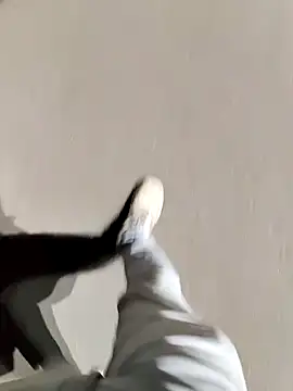 Snapshot of deepti_07 chatting on 10/16/25, 10:33 deepti 07 online show from 10/16/25, 10:33