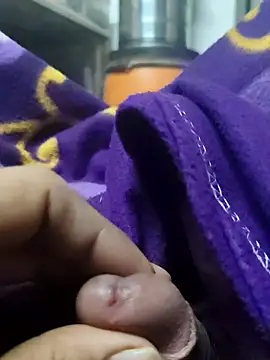 Snapshot of deepti_07 chatting on 01/09/26, 07:15 deepti 07 online show from 01/09/26, 07:15