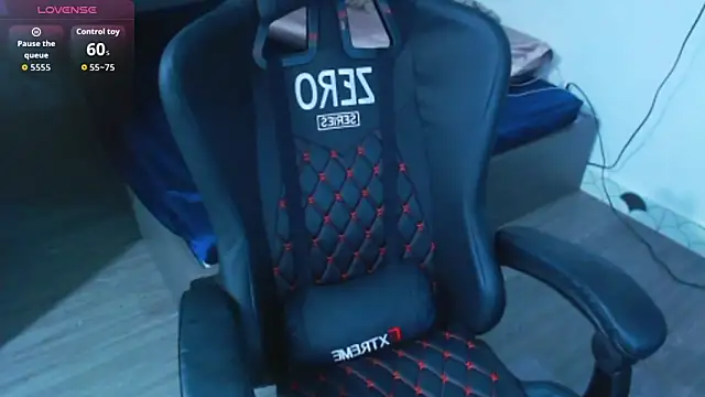 Snapshot of mystica-myst chatting on 04/01/26, 01:41 mystica-myst online show from 04/01/26, 01:41