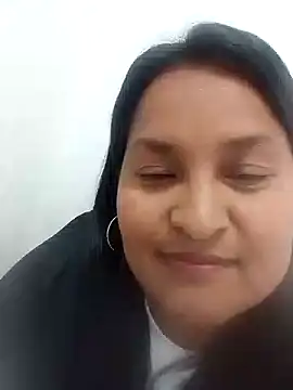 lucia00xx online show from 10/20/25, 06:52