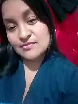 lucia00xx online show from 10/23/25, 02:22