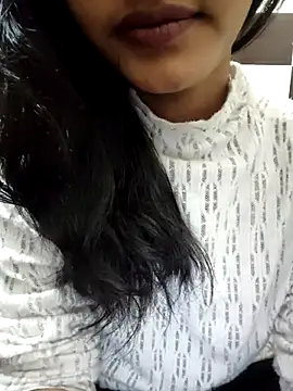 Snapshot of anjali2351 chatting on 11/30/25, 02:37 anjali2351 online show from 11/30/25, 02:37