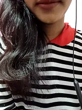 Snapshot of anjali2351 chatting on 01/11/26, 03:44 anjali2351 online show from 01/11/26, 03:44