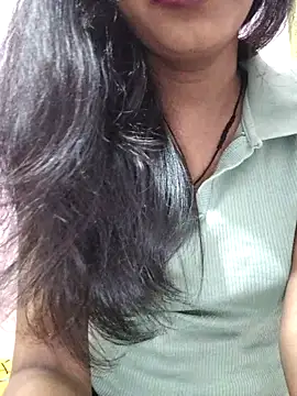 Snapshot of anjali2351 chatting on 04/04/26, 02:43 anjali2351 online show from 04/04/26, 02:43