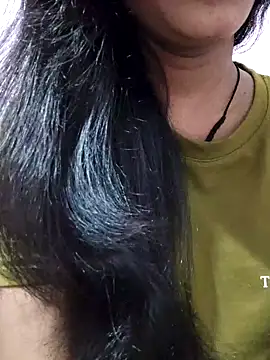 Snapshot of anjali2351 chatting on 04/09/26, 03:28 anjali2351 online show from 04/09/26, 03:28