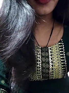 Snapshot of anjali2351 chatting on 04/13/26, 01:16 anjali2351 online show from 04/13/26, 01:16