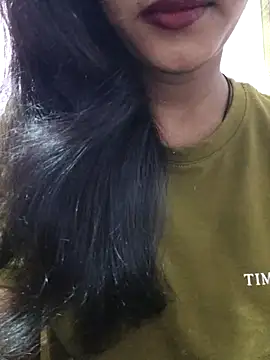 Snapshot of anjali2351 chatting on 04/15/26, 02:18 anjali2351 online show from 04/15/26, 02:18