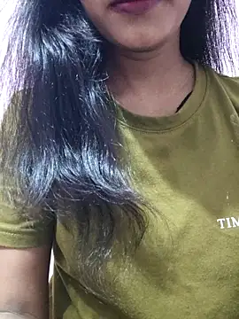 Snapshot of anjali2351 chatting on 04/16/26, 06:09 anjali2351 online show from 04/16/26, 06:09