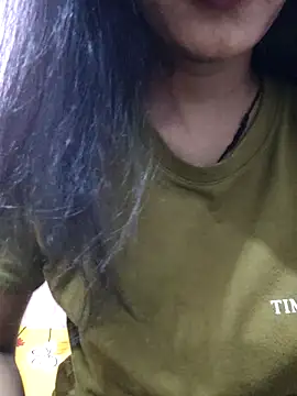 Snapshot of anjali2351 chatting on 04/19/26, 05:56 anjali2351 online show from 04/19/26, 05:56