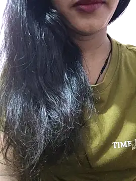 Snapshot of anjali2351 chatting on 04/19/26, 06:10 anjali2351 online show from 04/19/26, 06:10