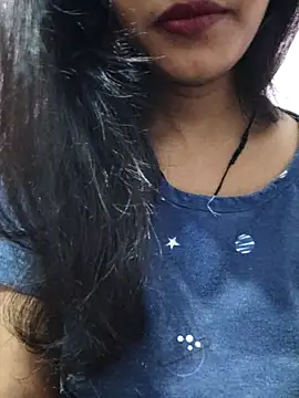 Snapshot of anjali2351 chatting on 04/20/26, 04:43 anjali2351 online show from 04/20/26, 04:43