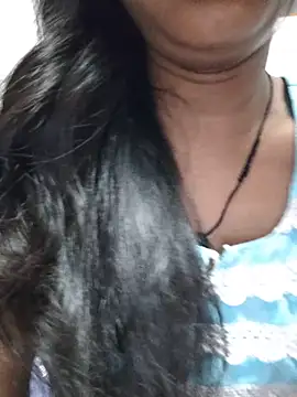 Snapshot of anjali2351 chatting on 05/16/26, 01:13 anjali2351 online show from 05/16/26, 01:13