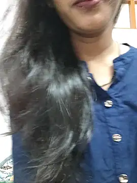 Snapshot of anjali2351 chatting on 06/05/26, 03:35 anjali2351 online show from 06/05/26, 03:35