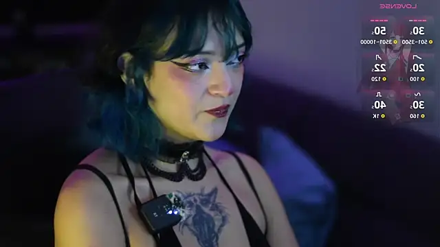 lucyliw online show from 10/11/25, 08:02