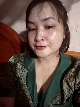 Snapshot of Jeassi-sica chatting on 10/19/25, 01:23 Jeassi-sica online show from 10/19/25, 01:23