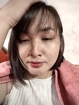 Snapshot of Jeassi-sica chatting on 11/04/25, 07:29 Jeassi-sica online show from 11/04/25, 07:29