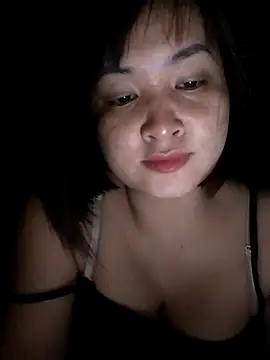 Snapshot of Jeassi-sica chatting on 11/17/25, 04:35 Jeassi-sica online show from 11/17/25, 04:35