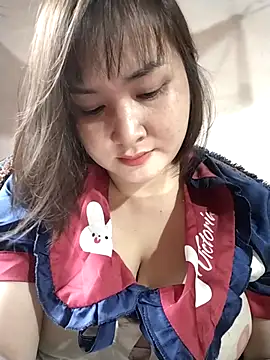 Snapshot of Jeassi-sica chatting on 11/19/25, 05:07 Jeassi-sica online show from 11/19/25, 05:07