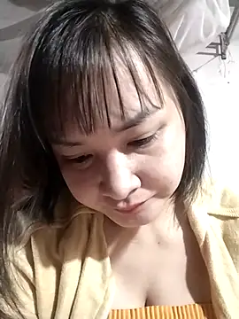 Snapshot of Jeassi-sica chatting on 11/20/25, 11:26 Jeassi-sica online show from 11/20/25, 11:26