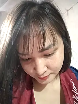 Snapshot of Jeassi-sica chatting on 11/22/25, 02:32 Jeassi-sica online show from 11/22/25, 02:32