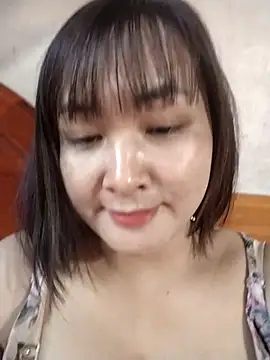 Snapshot of Jeassi-sica chatting on 11/25/25, 05:29 Jeassi-sica online show from 11/25/25, 05:29