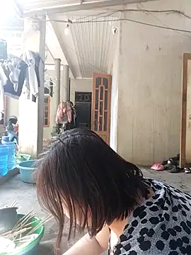 Snapshot of Jeassi-sica chatting on 11/29/25, 03:31 Jeassi-sica online show from 11/29/25, 03:31