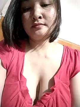 Snapshot of Jeassi-sica chatting on 12/01/25, 05:07 Jeassi-sica online show from 12/01/25, 05:07