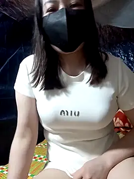 Snapshot of Meo2k1 chatting on 11/05/25, 04:23 Meo2k1 online show from 11/05/25, 04:23