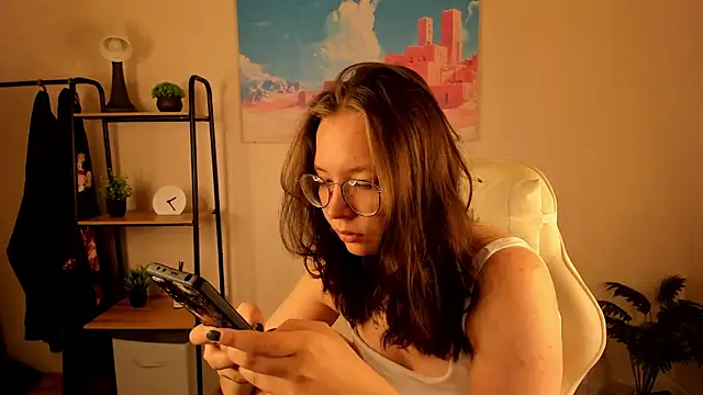 Snapshot of Nuura_Moore chatting on 10/09/25, 01:03 Nuura Moore online show from 10/09/25, 01:03