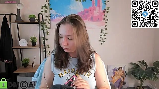 Snapshot of Nuura_Moore chatting on 11/10/25, 12:53 Nuura Moore online show from 11/10/25, 12:53