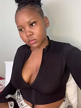 Snapshot of Scarlettxx21 chatting on 03/20/26, 10:09 Scarlettxx21 online show from 03/20/26, 10:09