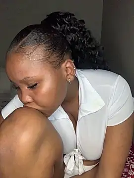 Snapshot of Scarlettxx21 chatting on 04/09/26, 07:41 Scarlettxx21 online show from 04/09/26, 07:41