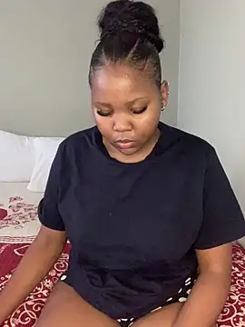 Snapshot of Scarlettxx21 chatting on 04/13/26, 08:42 Scarlettxx21 online show from 04/13/26, 08:42