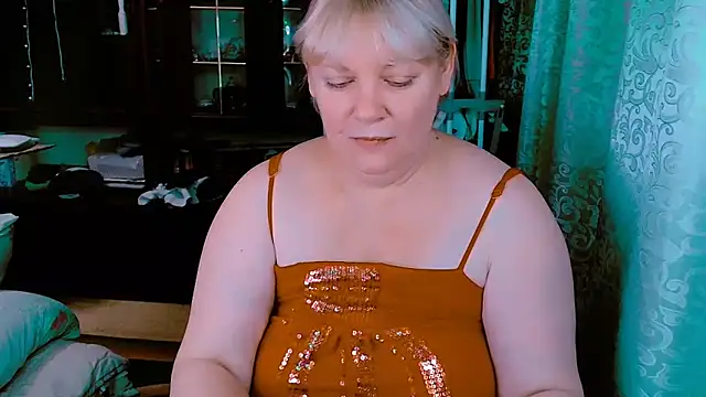 DiamondNata online show from 10/19/25, 02:50
