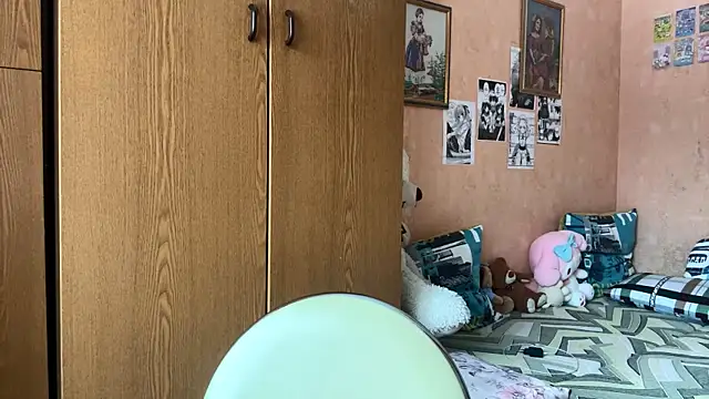 Snapshot of EhtelBiondi chatting on 01/12/26, 08:08 EhtelBiondi online show from 01/12/26, 08:08