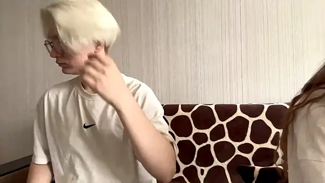 Snapshot of EhtelBiondi chatting on 03/29/26, 08:14 EhtelBiondi online show from 03/29/26, 08:14