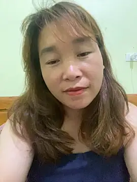 Jubi05051994 online show from 10/14/25, 12:50