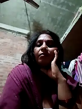 Puja bhabhi hot online show from 10/08/25, 04:54