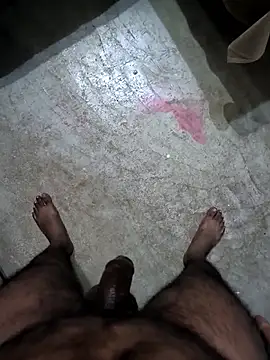 Bull For Cuckold Realmeet online show from 12/20/25, 05:09