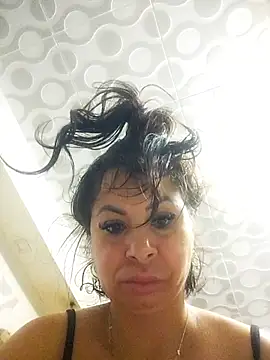 Snapshot of sonya_wet chatting on 06/10/26, 11:35 sonya wet online show from 06/10/26, 11:35