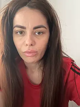 Bella-Flower online show from 10/29/25, 08:38