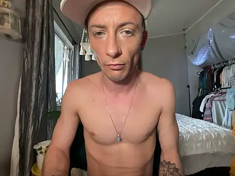 Snapshot of Dubbsssss chatting on 12/22/25, 09:45 Dubbsssss online show from 12/22/25, 09:45