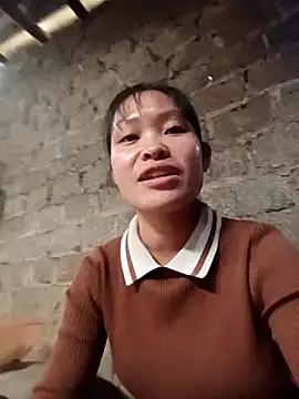 Young vietnamese online show from 10/07/25, 02:09