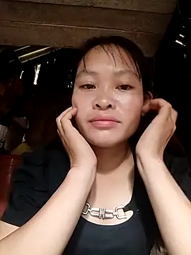 Young vietnamese online show from 10/09/25, 01:36