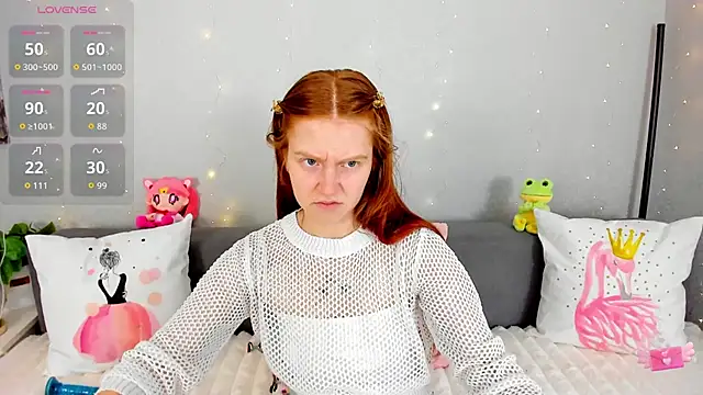 Evarey  online show from 12/22/25, 05:26